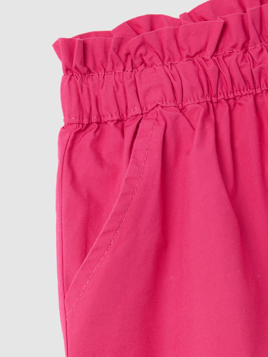 Girls' regular fit pink pure cotton shorts with ruched waistband_3