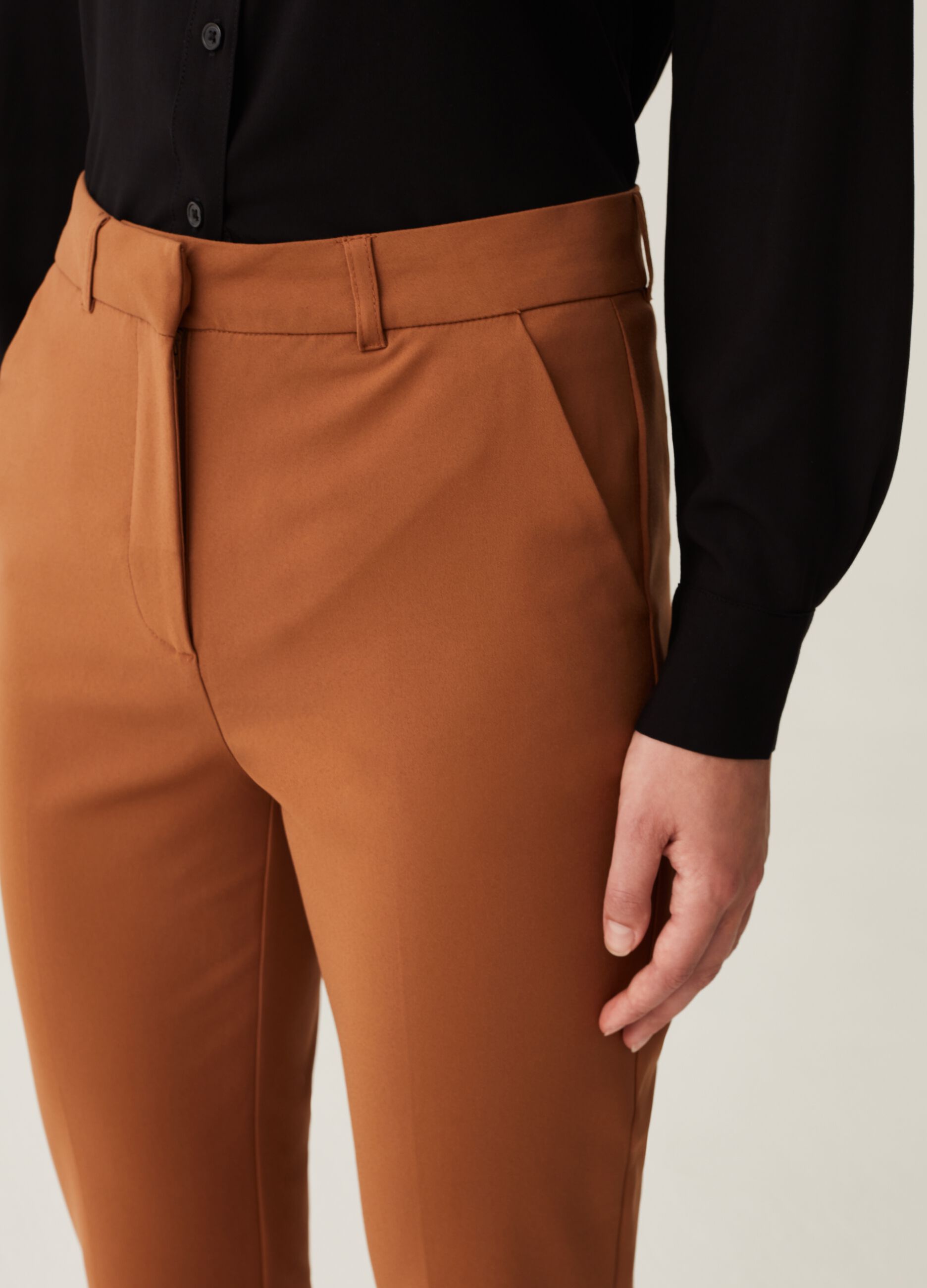 Pantaloni a sigaretta cropped_3