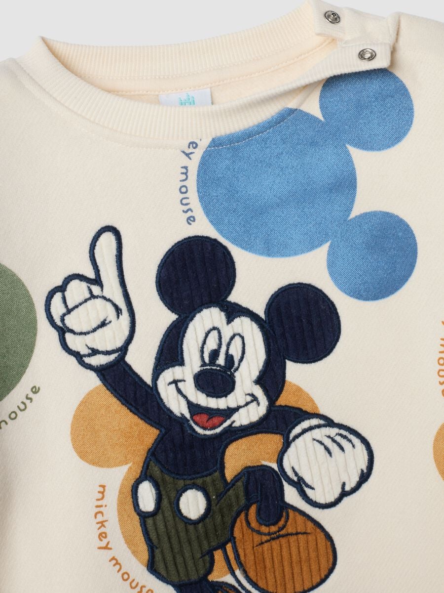 Completo jogging beige in misto cotone organico con stampa Mickey over fit_2