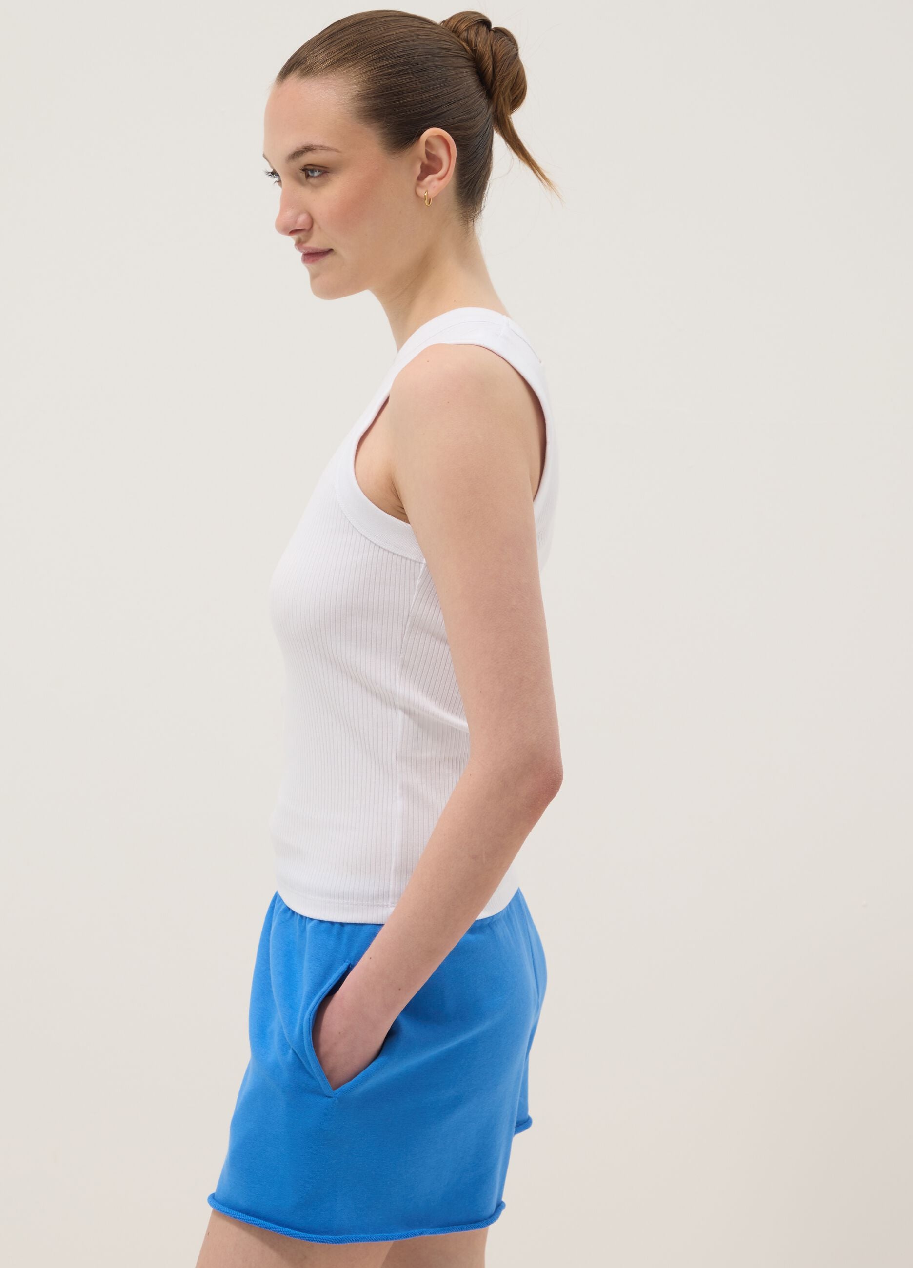 White fitted ribbed stretch cotton tank top