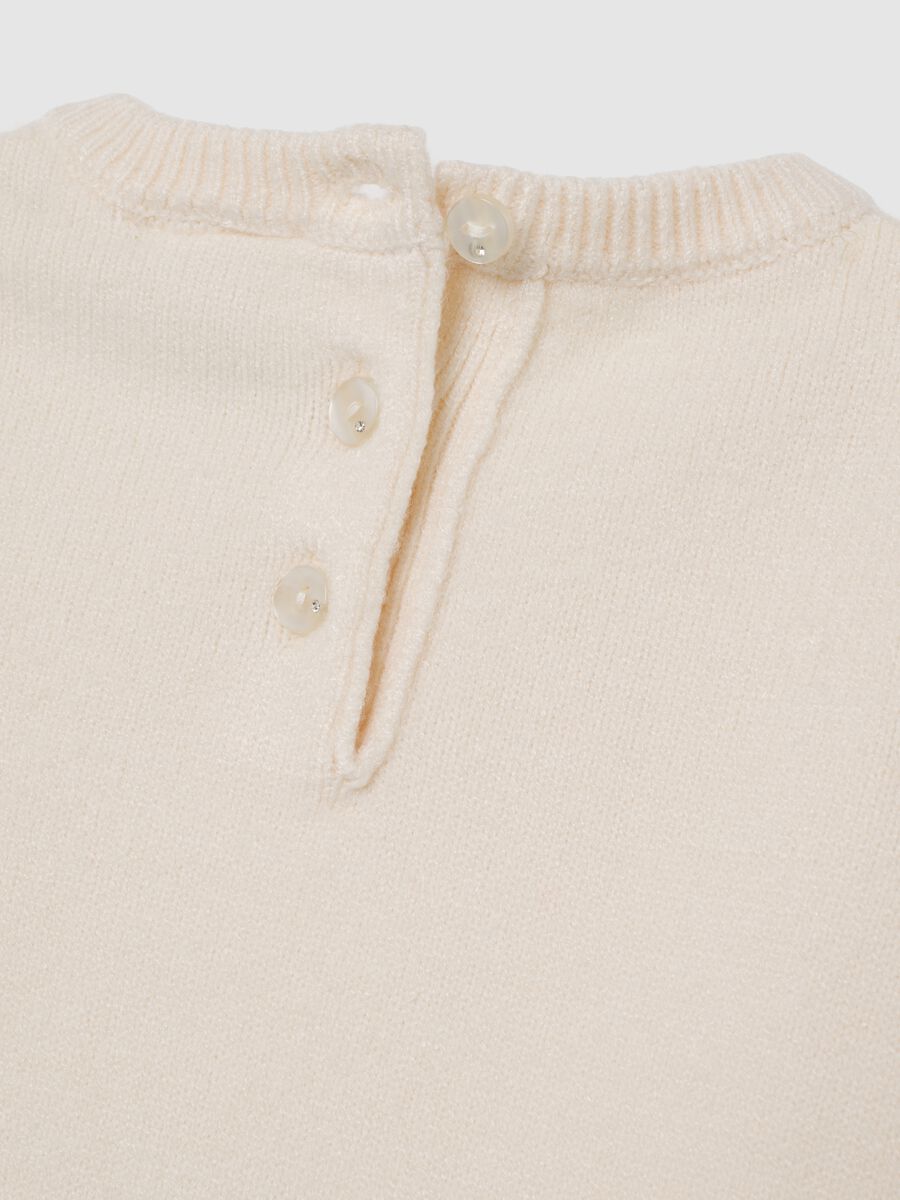 Maglione da bimba beige regular fit con ricami_3
