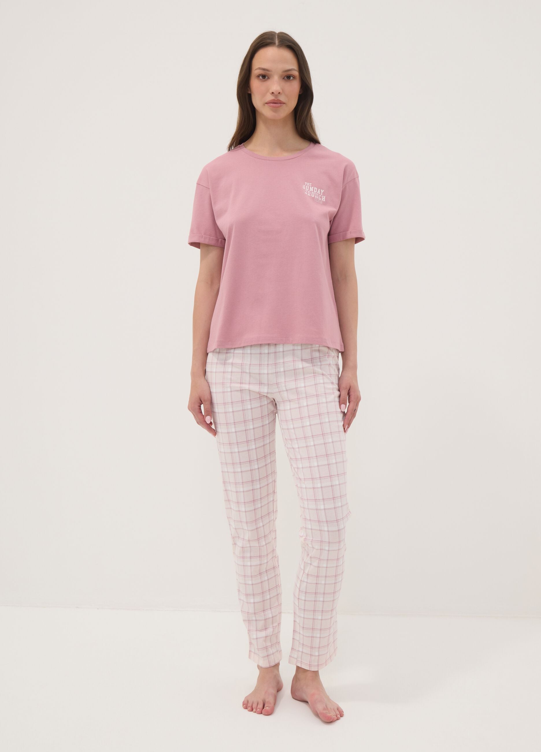 Pink organic cotton pyjama T-shirt with front slogan