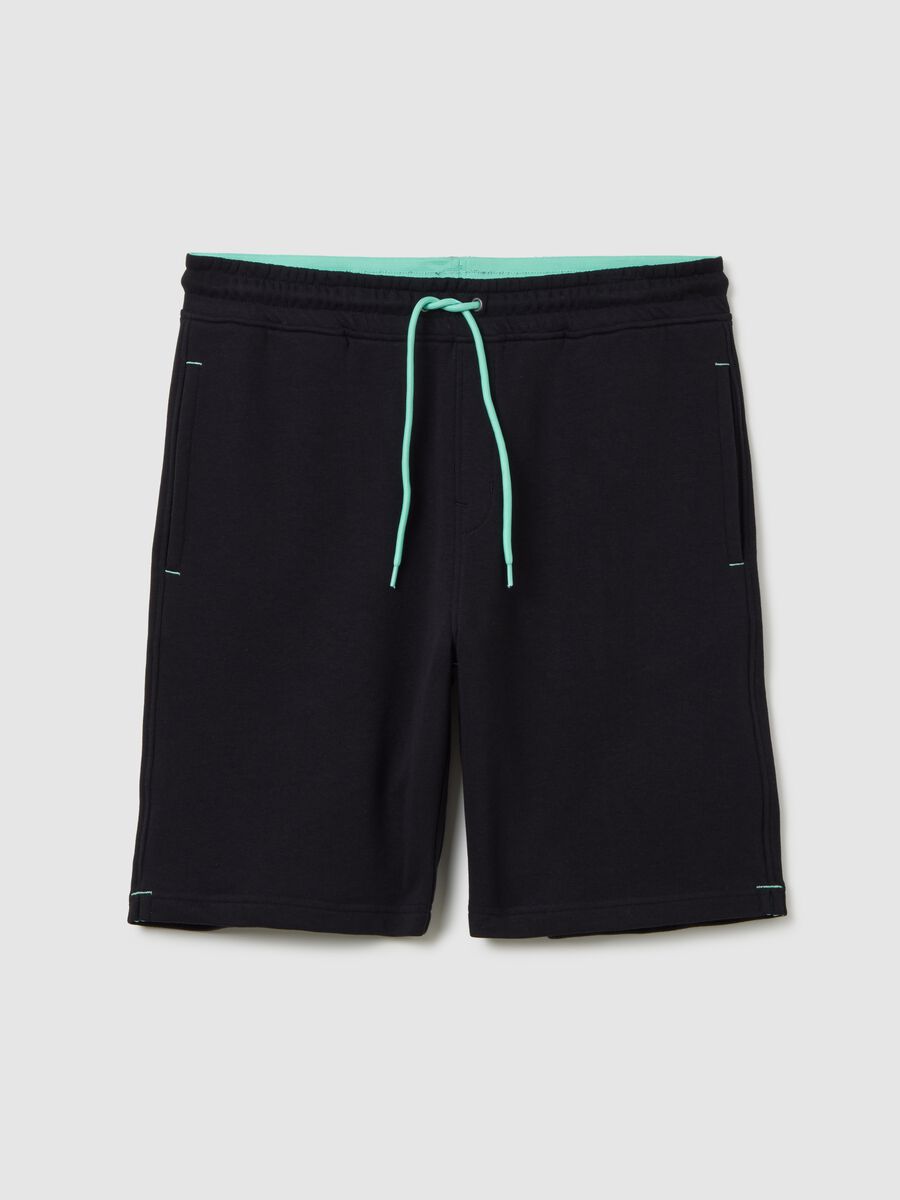 Men's Black Cotton Blend Regular Fit Shorts_0
