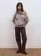 Maglia grigia in pura lana con scollo a barchetta_1
