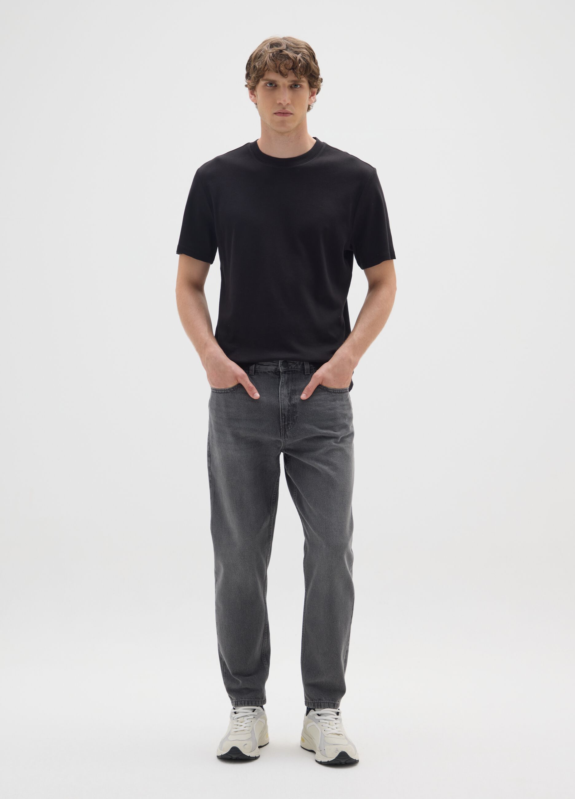 Jeans in puro cotone grigio regular tapered