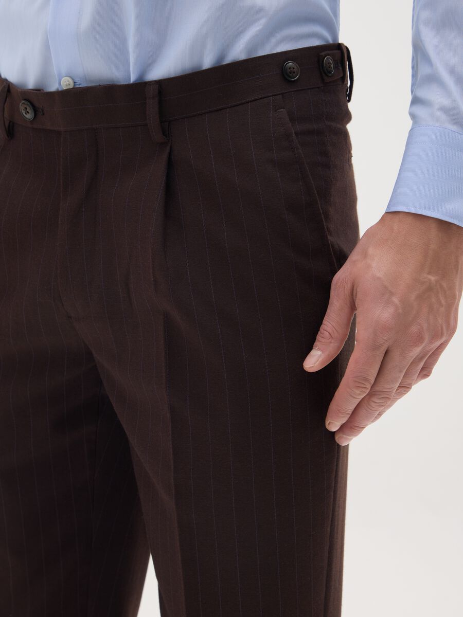 Brown Slim Fit Trousers_3