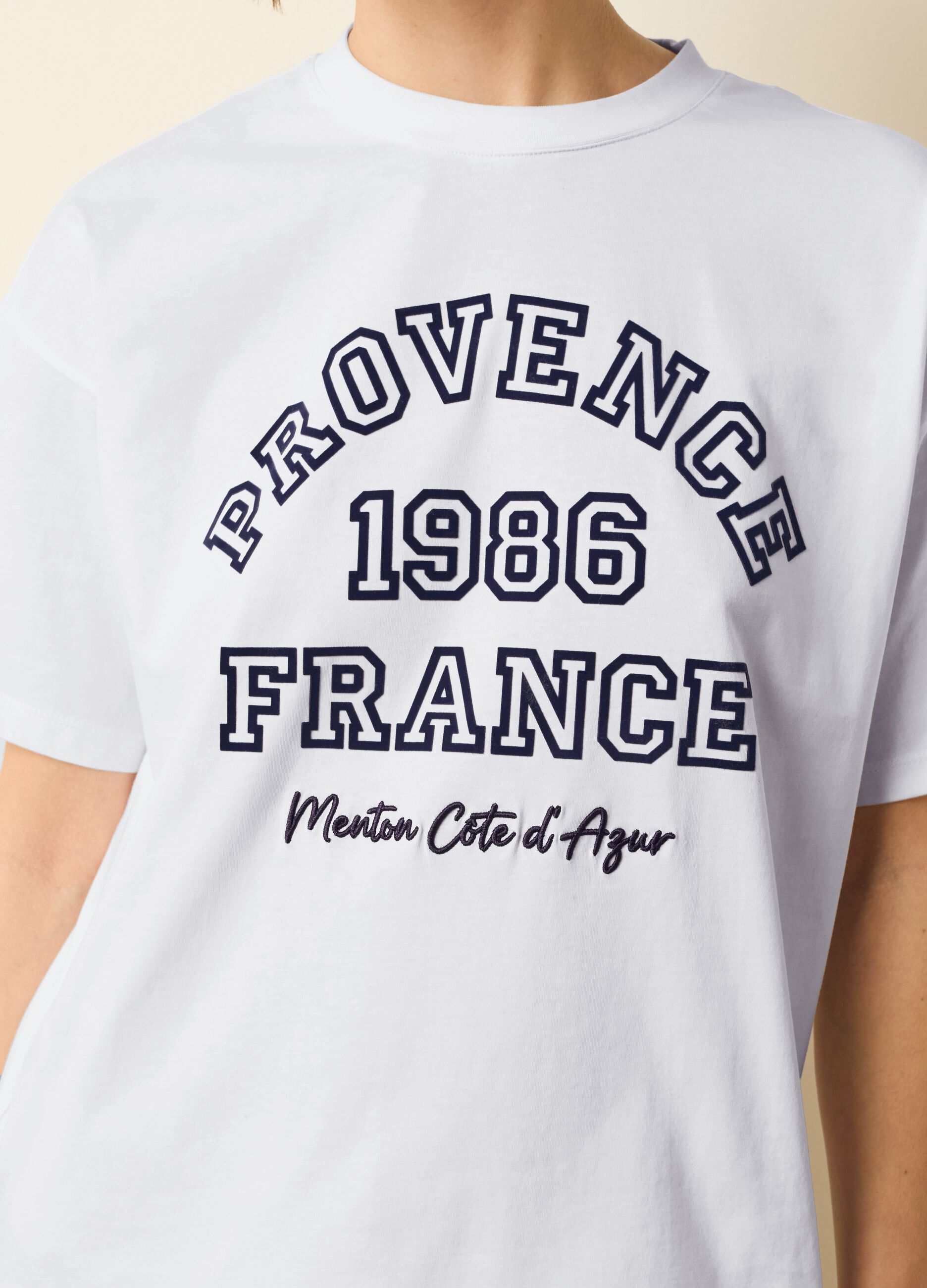 T-shirt with embroidery and print