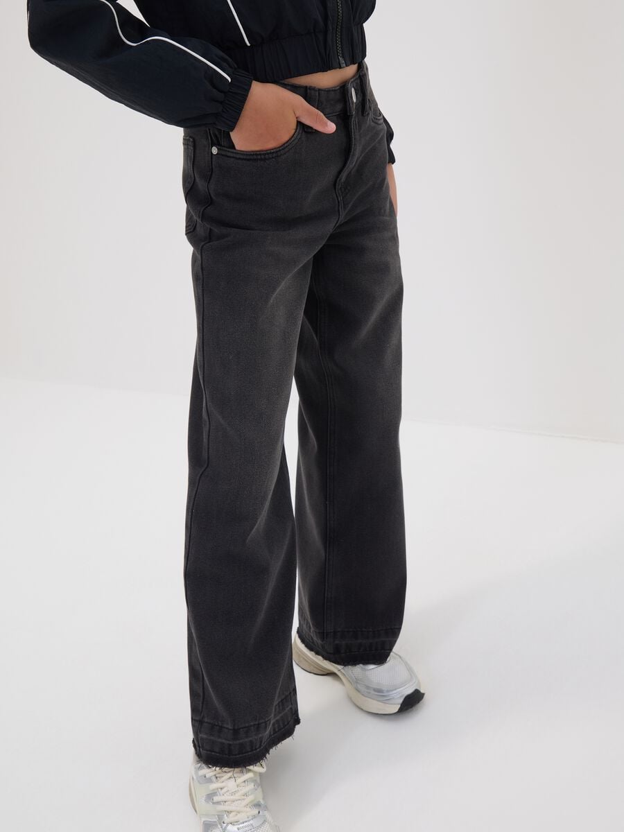 Jeans neri culotte in misto cotone, lyocell e viscosa per ragazza_2