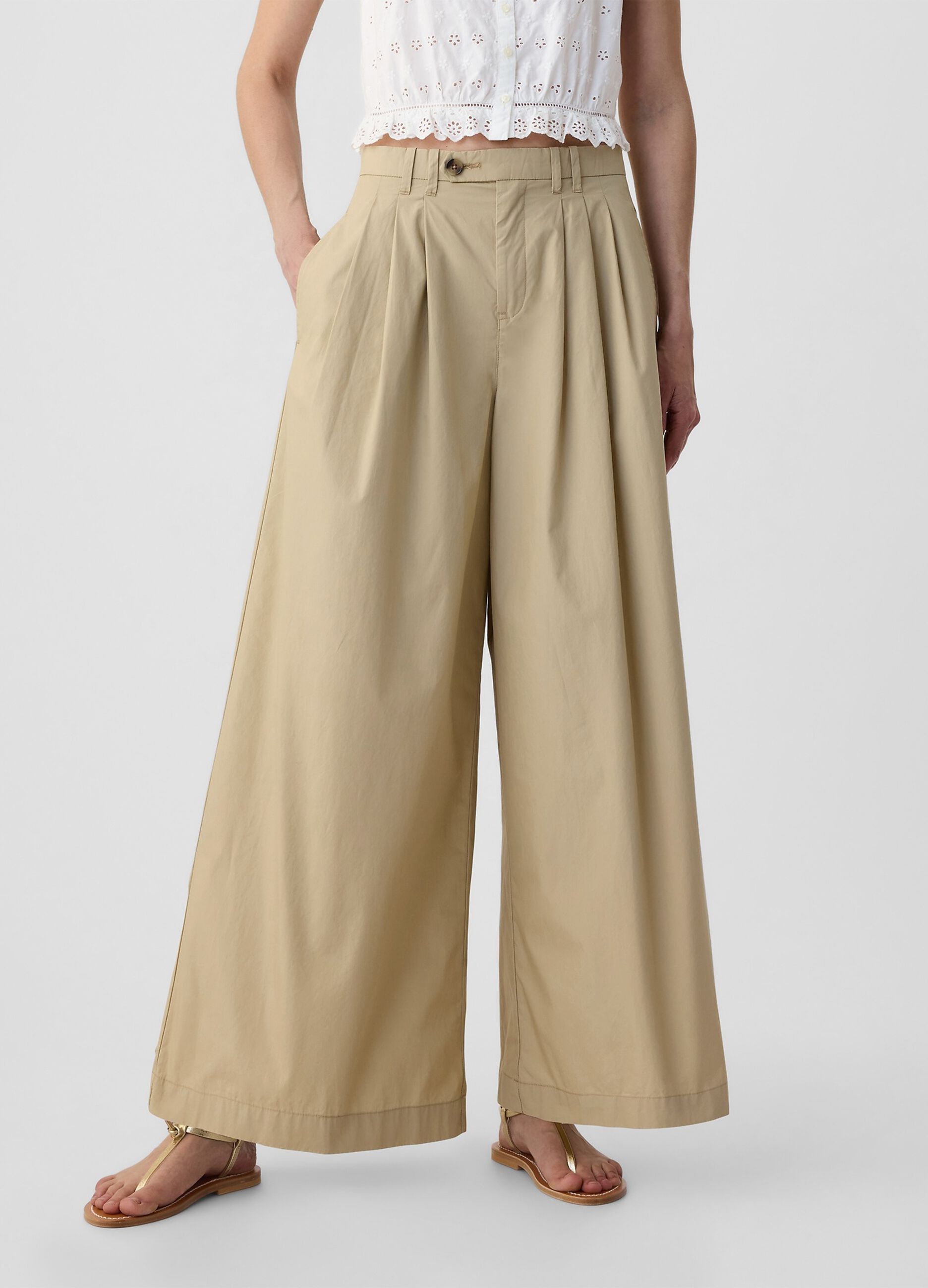 GAP x DÔEN Pantalone a vita alta con pinces