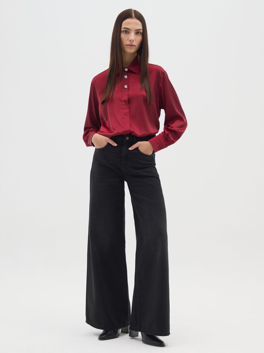 Red Satin Regular Fit Shirt with Buttons_1