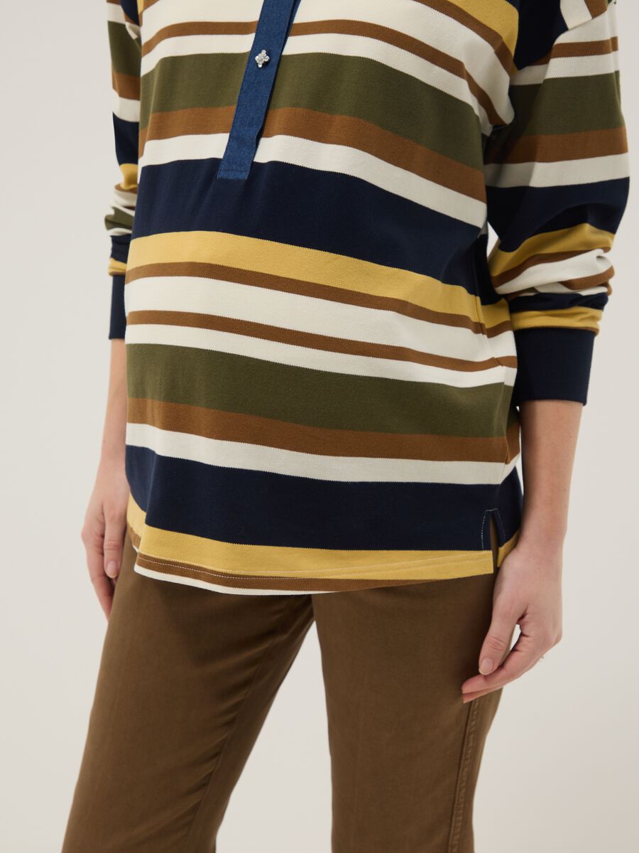 Polo a maniche lunghe premaman multicolor in cotone elasticizzato_3