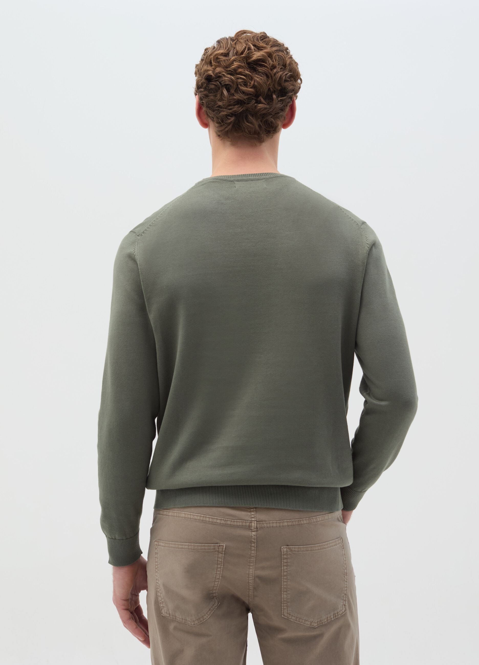 Cotton pullover with round neck