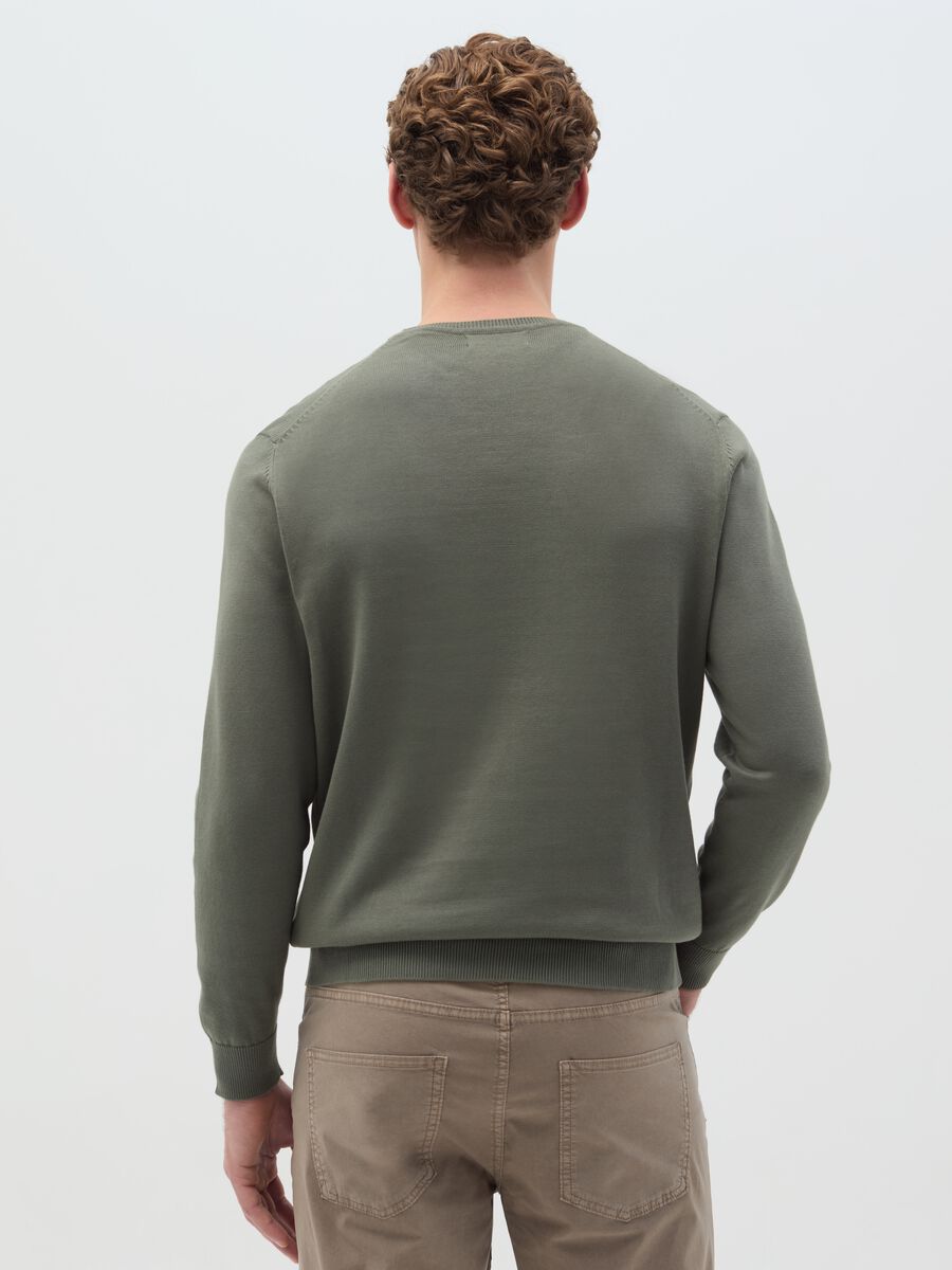 Cotton pullover with round neck_3