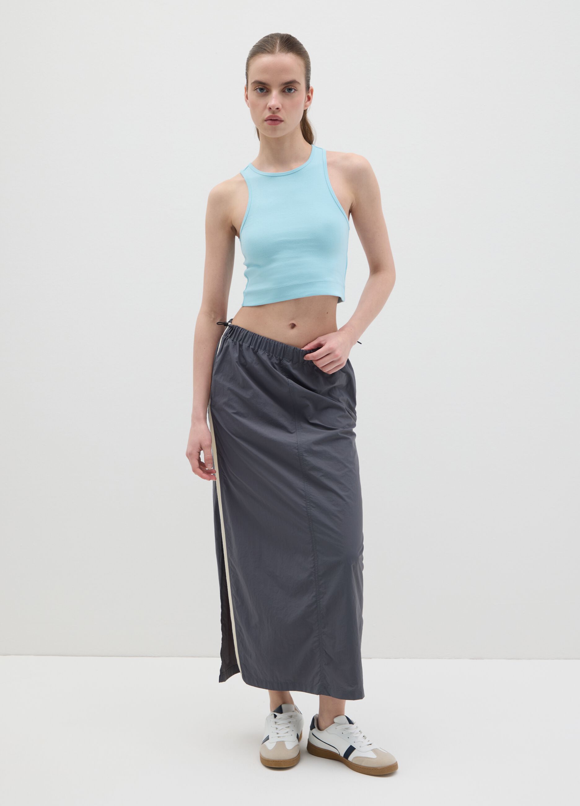 Sleeveless blue stretch cotton top