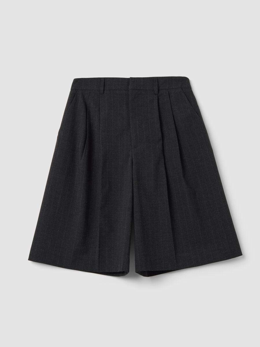 Grey wide-leg stretch viscose Bermuda shorts_0