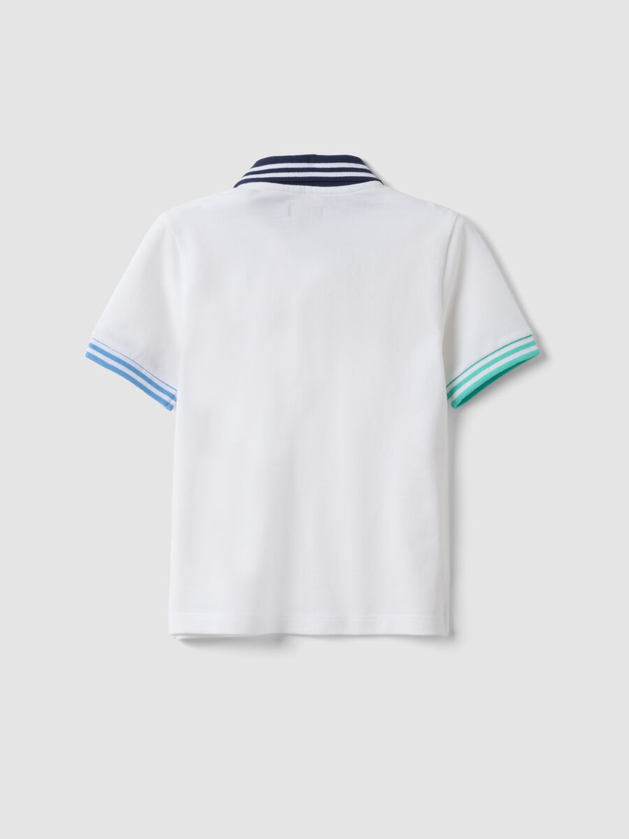 Polo in puro cotone bianca da bambino regular fit con bordi colorati_1