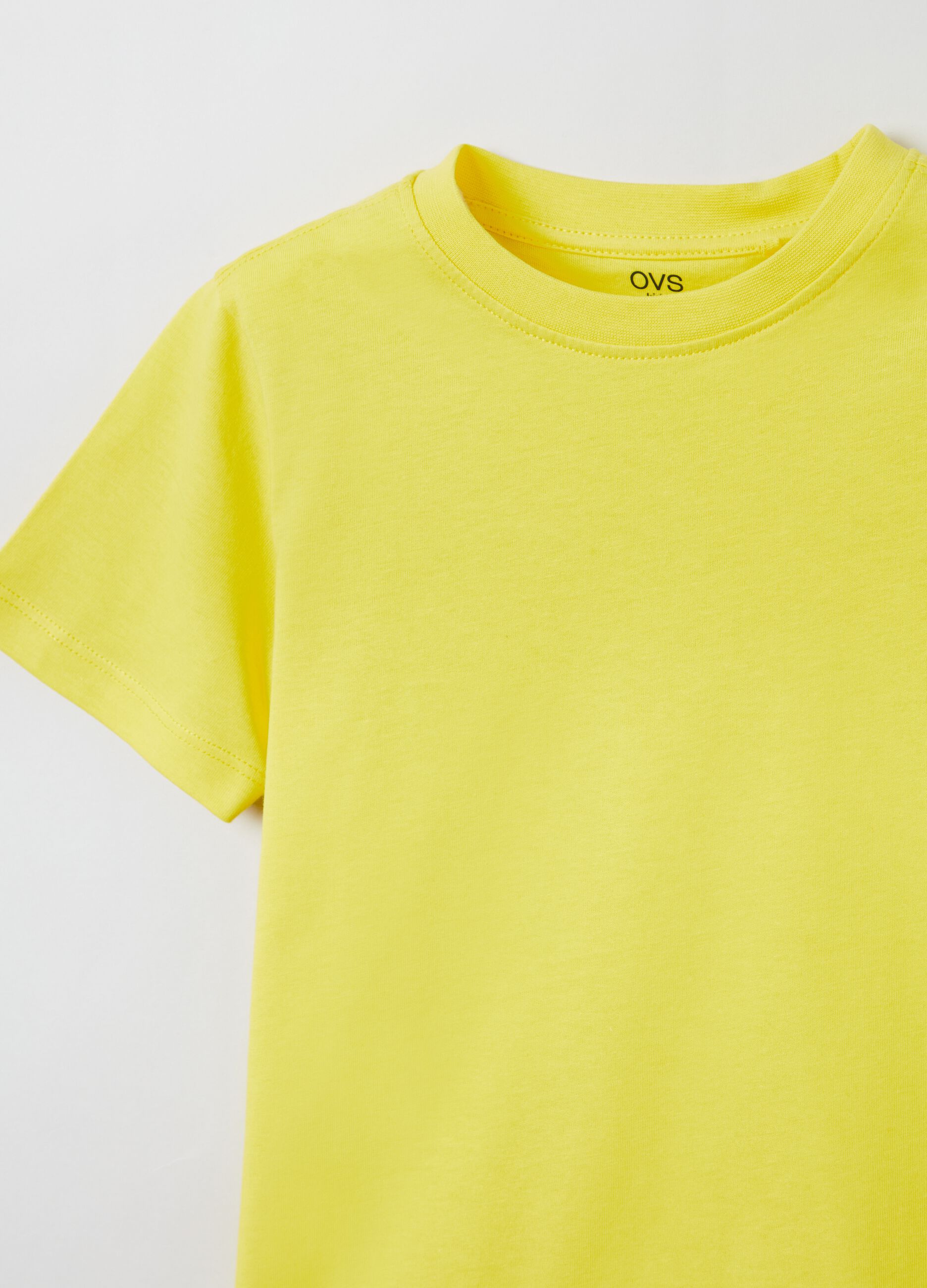 Fitness T-shirt in solid colour cotton