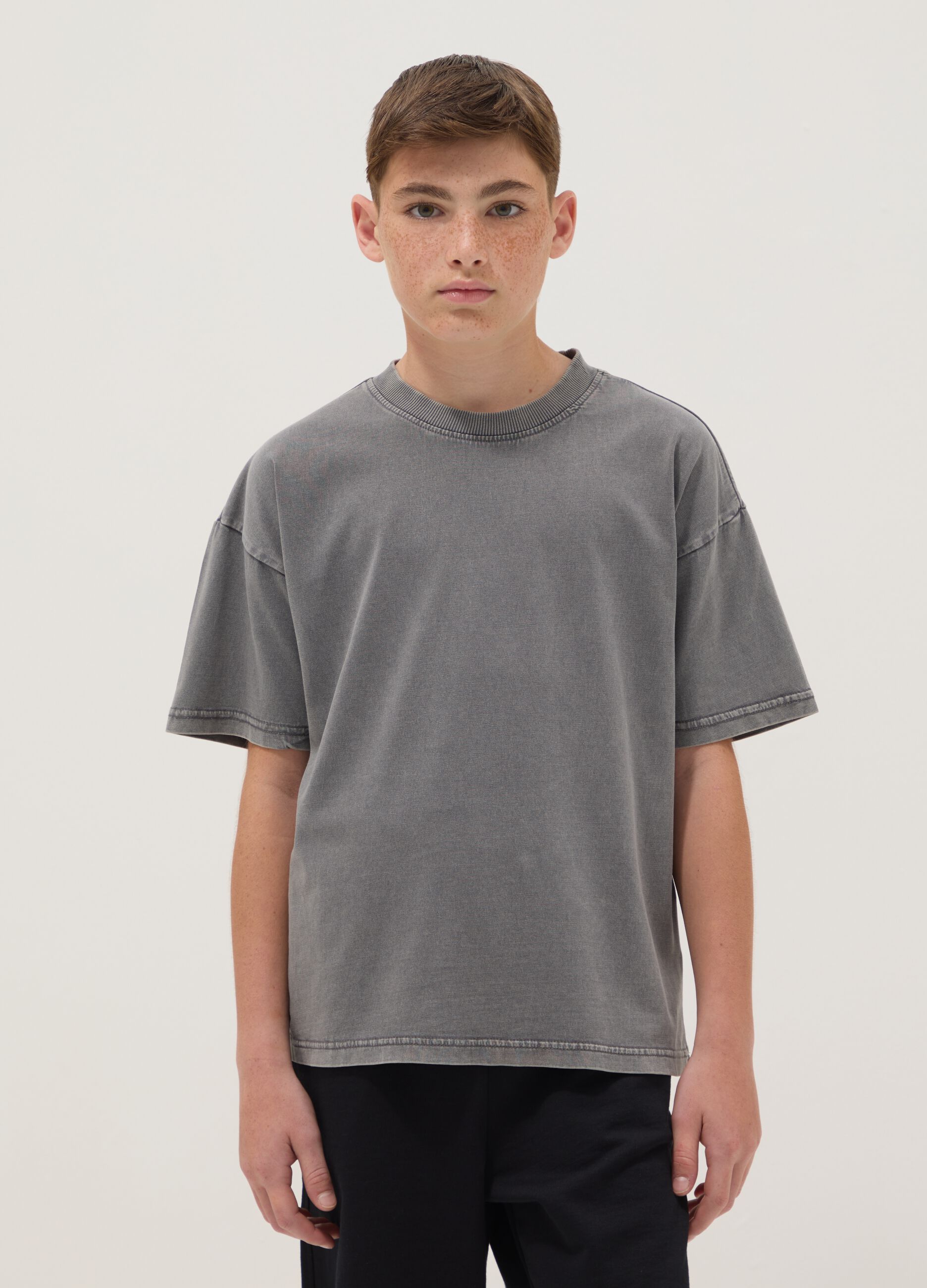 Grey pure cotton short-sleeve boys&rsquo; T-shirt, oversized fit
