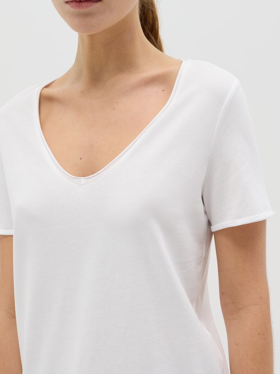 White organic cotton T-shirt with V neck_2