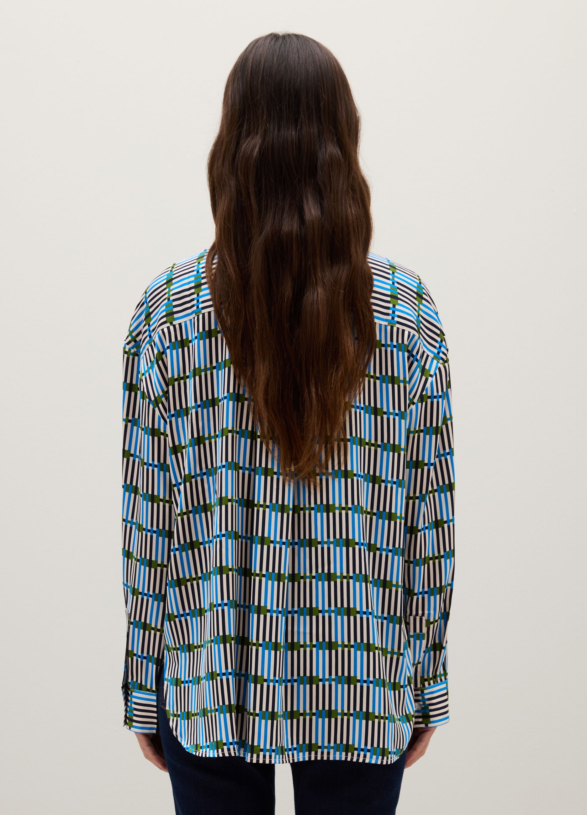 White and blue stretch fabric shirt in regular fit
