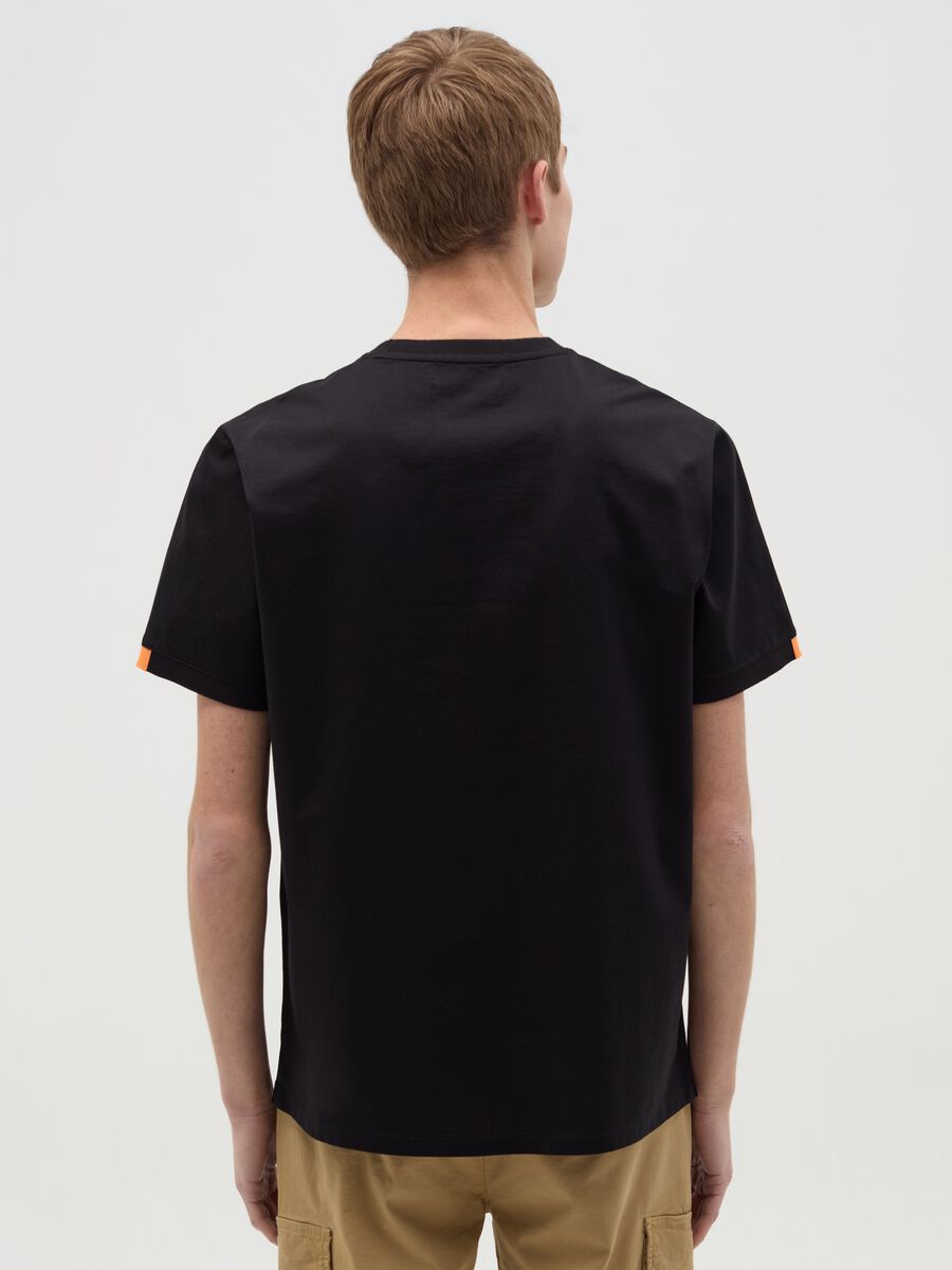 T-shirt with logo embroidery_2