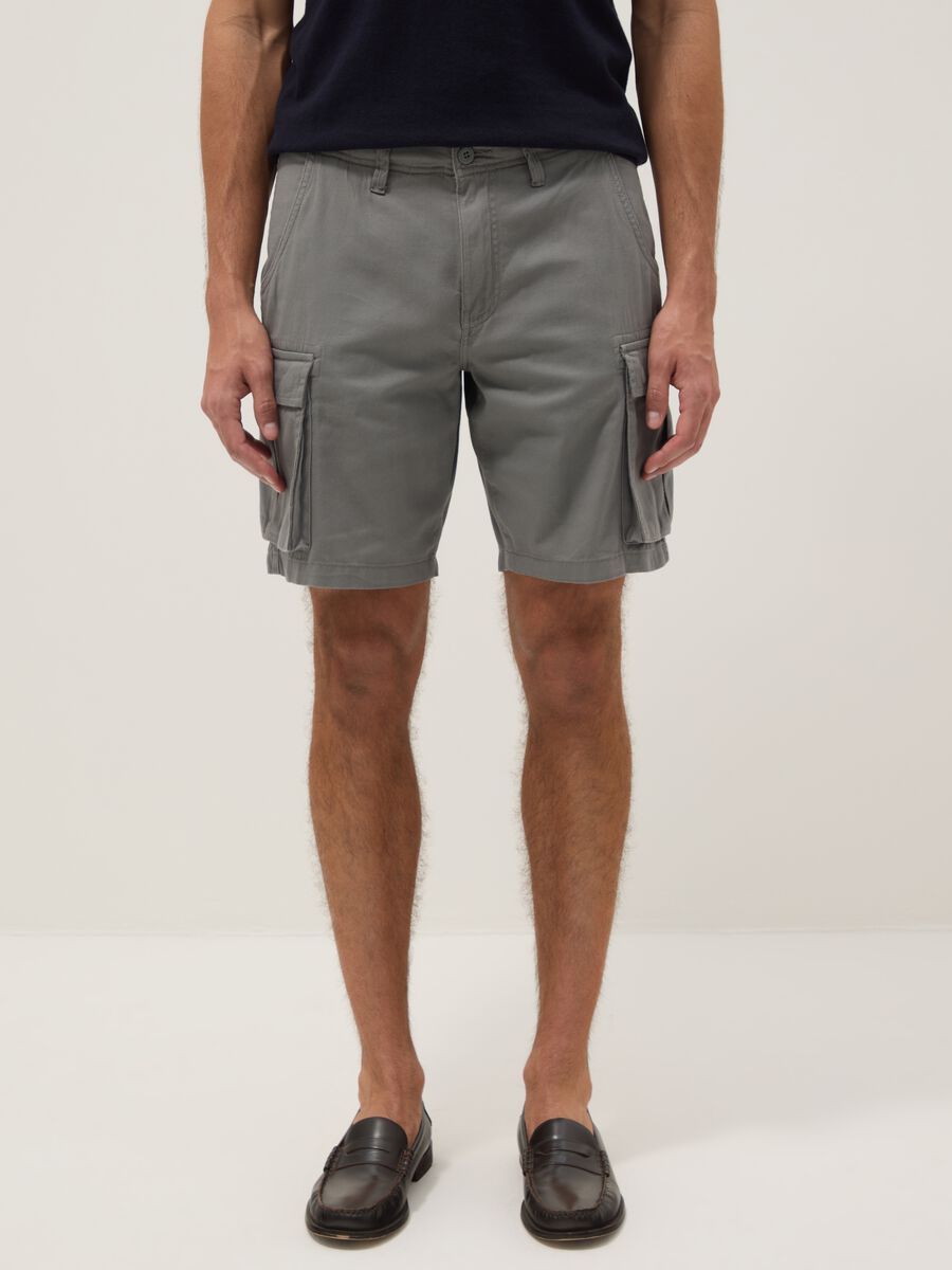 Grey pure cotton cargo Bermuda shorts, regular fit_2