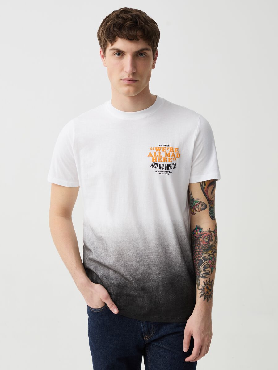 Two-tone T-shirt with lettering print_0