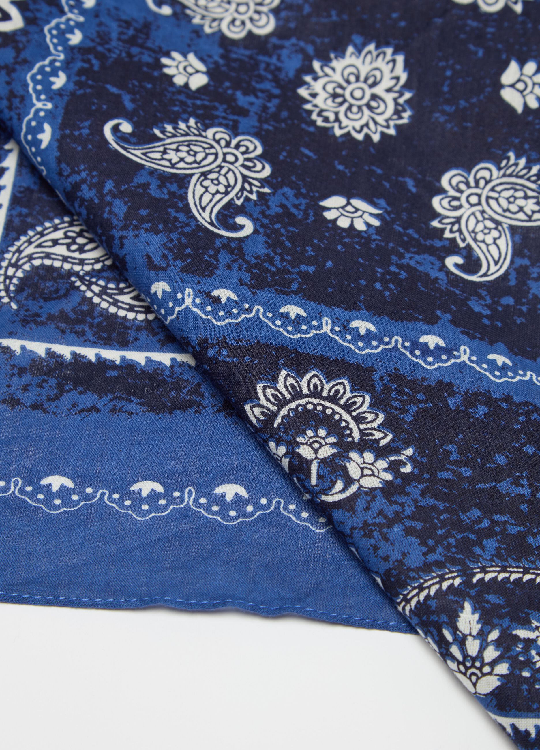 Cotton bandana with print