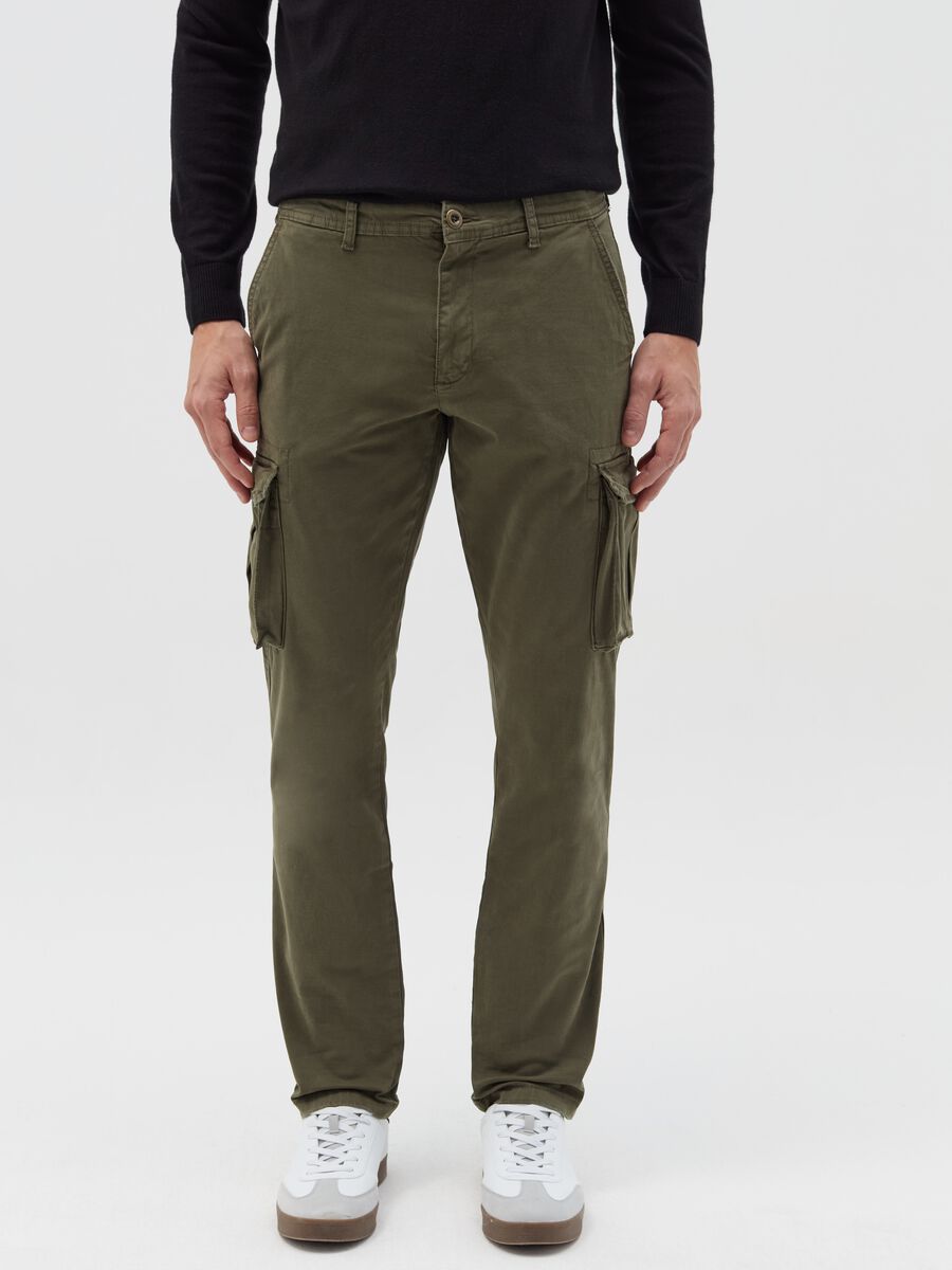 Cargo trousers in twill_1