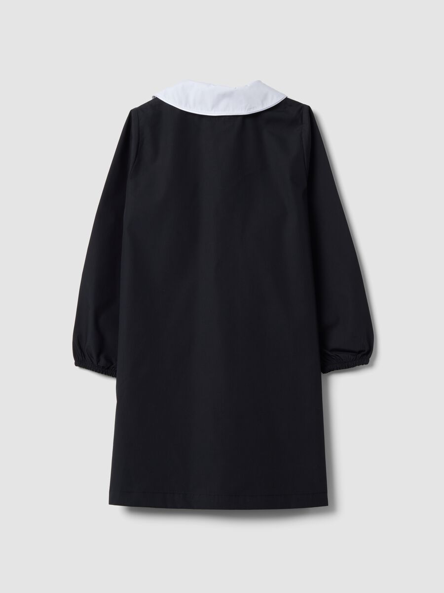 Black girls&rsquo; school apron with white collar and zip_1