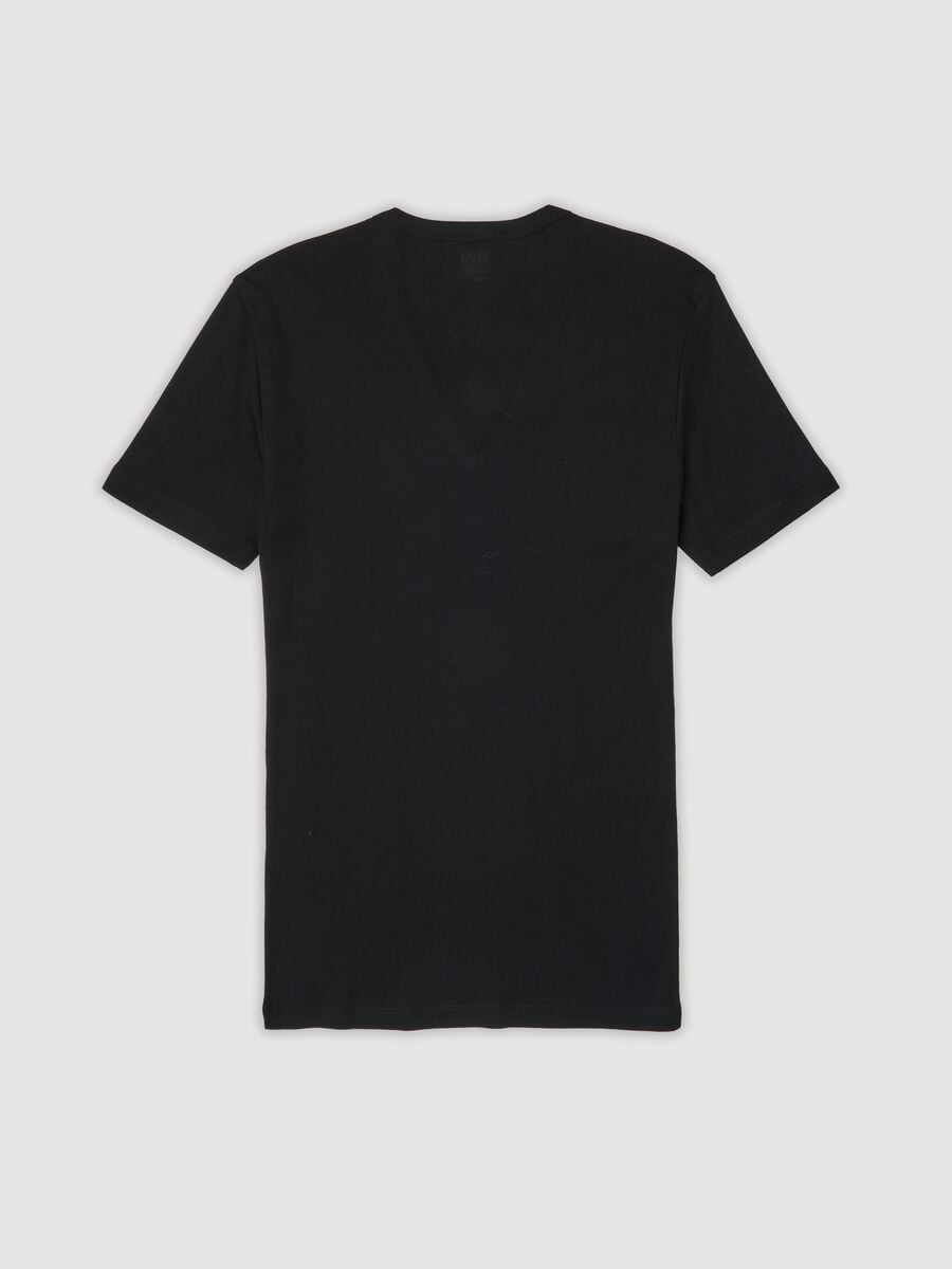 2-pack of black organic cotton T-shirts with deep V-neck_6