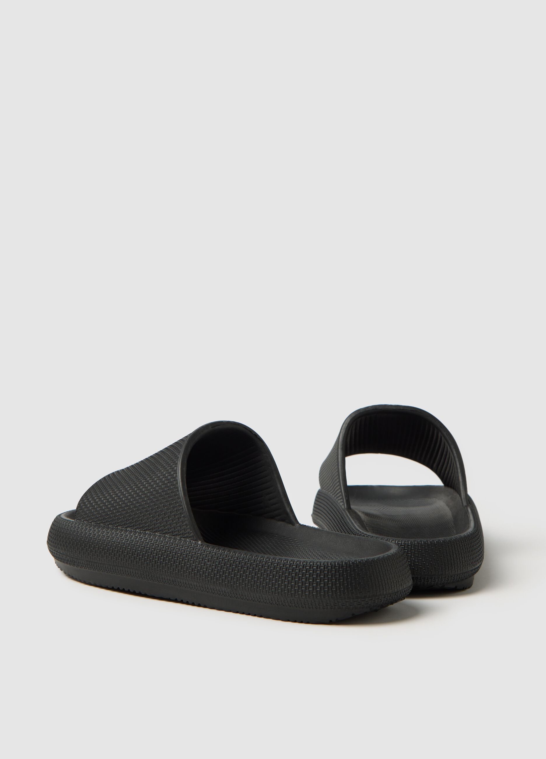 Black Maui Slippers in EVA Material