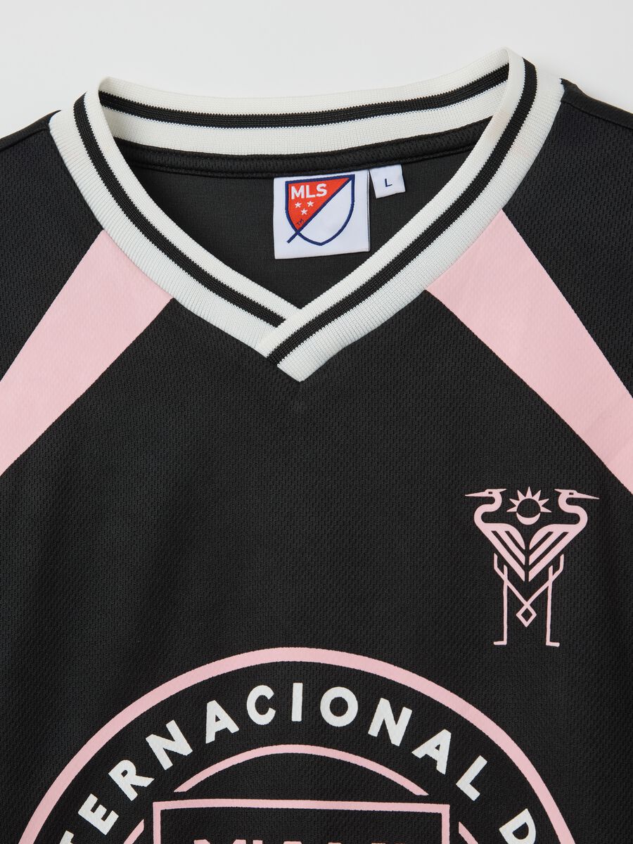 Black T-shirt with pink Club Internacional De Fùtbol Miami details_5