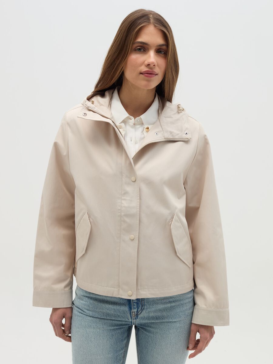 Short jacket with hood_0