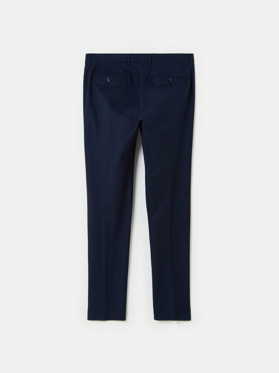 Contemporary chino trousers with darts_4