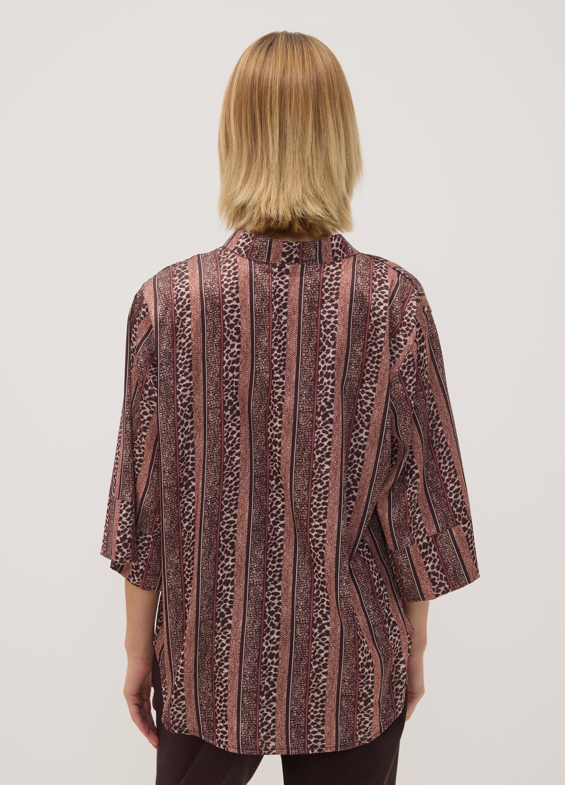Blusa marrone regular fit con stampa a righe regular fit