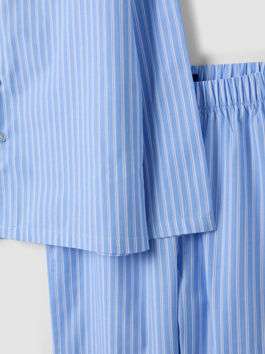 Pigiama azzurro in cotone organico a righe_6