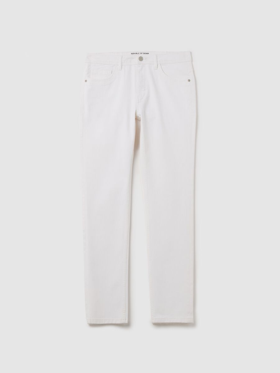 Slim-fit jeans with five pockets_4