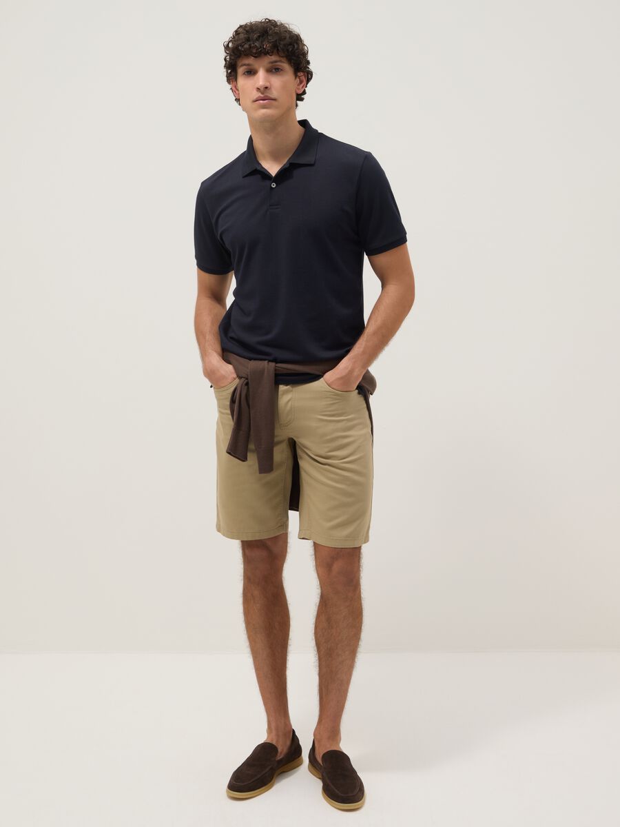 Beige pure cotton regular-fit shorts_0