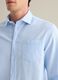 Men&rsquo;s light blue cotton and linen shirt in regular fit with pocket_2