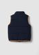Gilet blu imbottito con zip e bordi a contrasto_1
