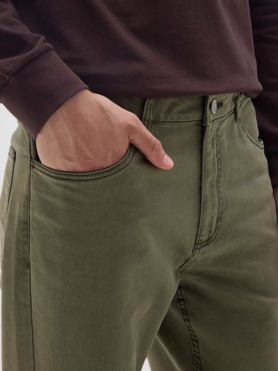 Pantaloni in cotone verde slim fit_3