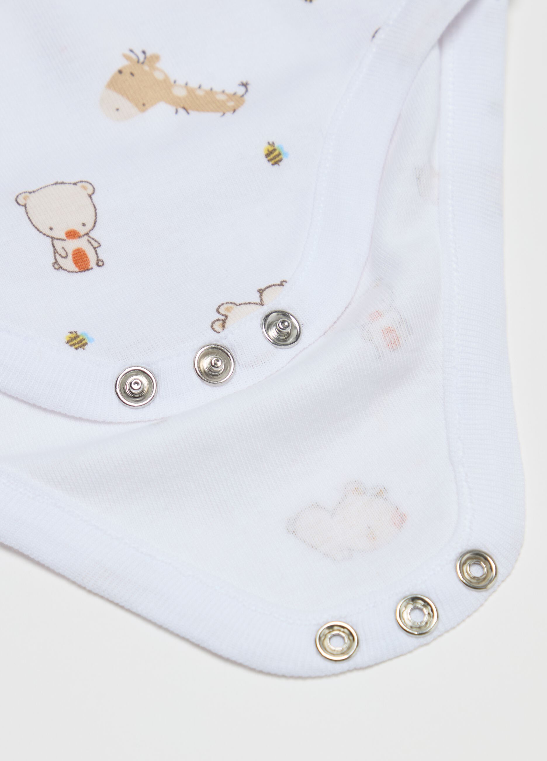 Three-pack organic cotton bodysuits with short sleeves