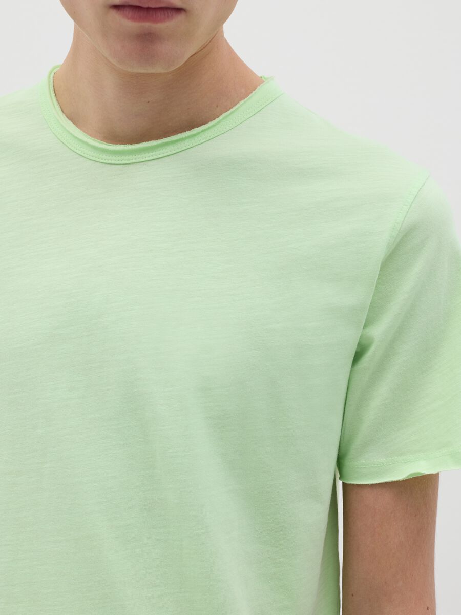 Cotton T-shirt with round neck_3