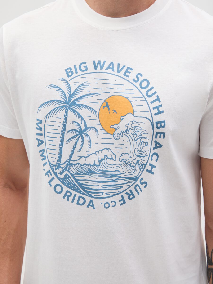 Men's white pure cotton regular fit t-shirt_2