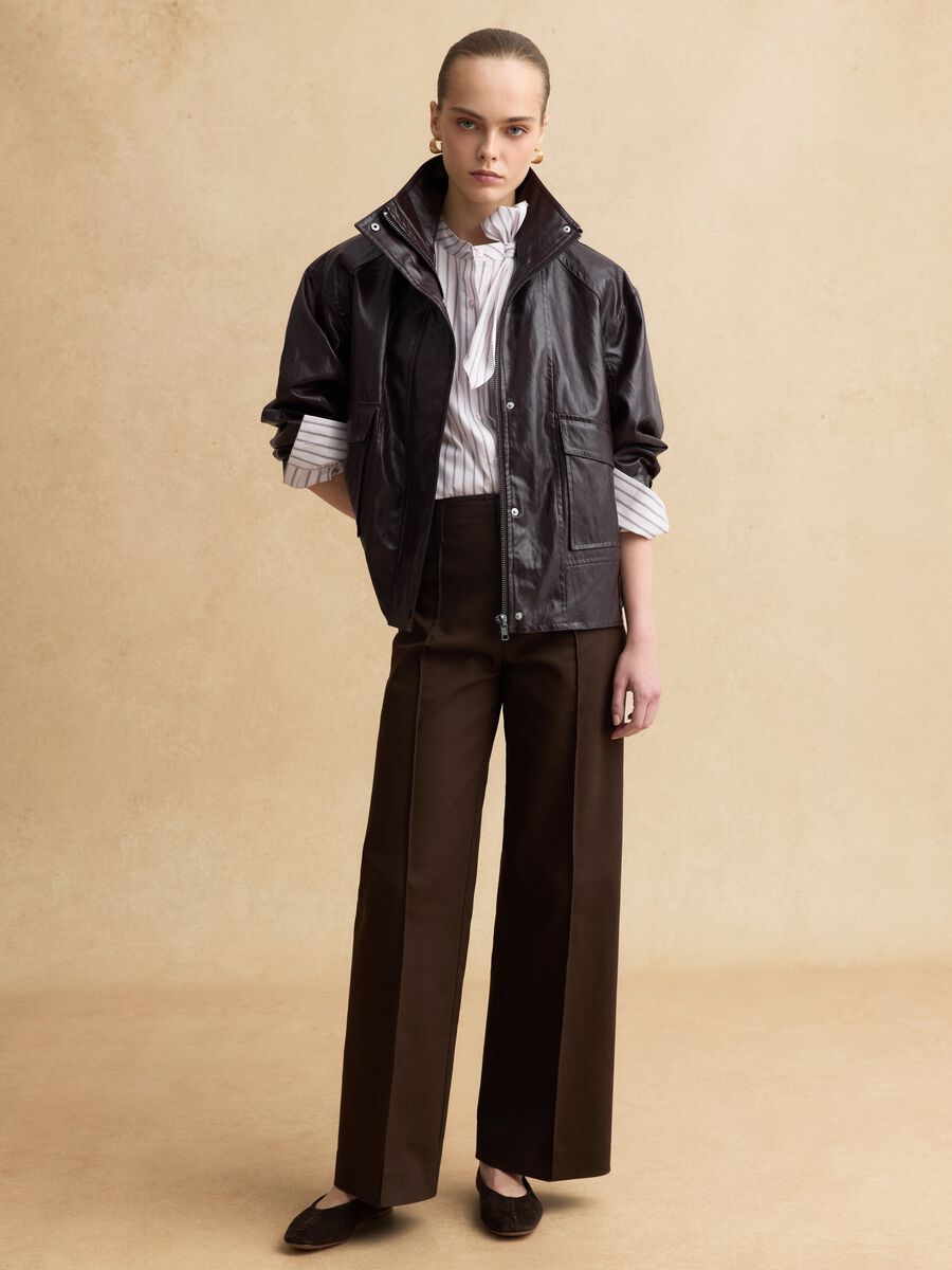 Brown regular fit straight cotton blend trousers_0