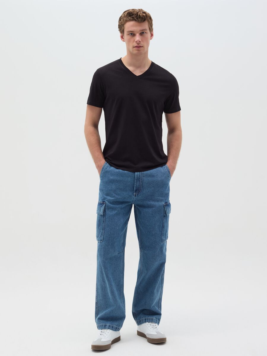 Slub cotton T-shirt with V neck_1