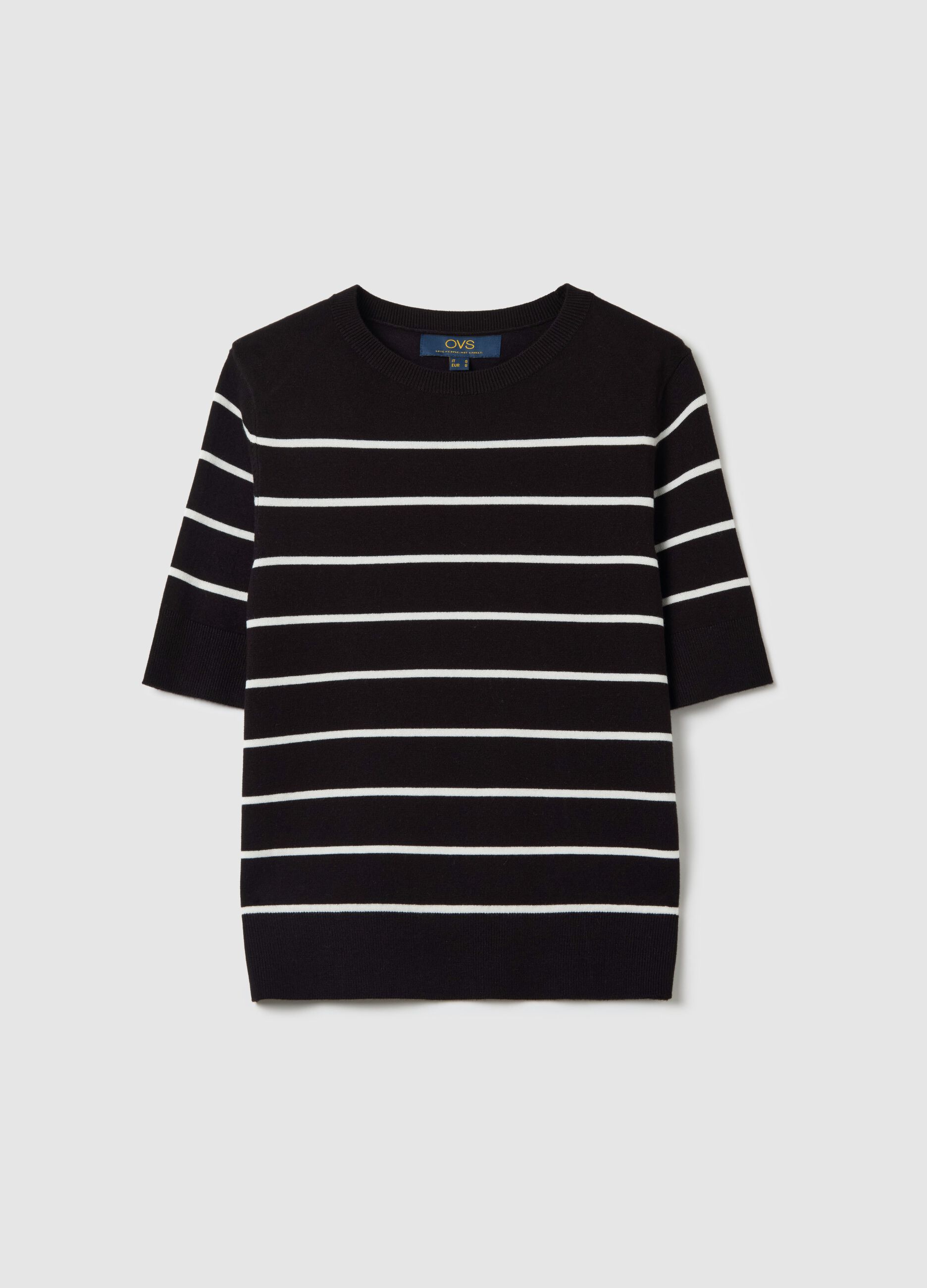 Short-sleeved top with striped design