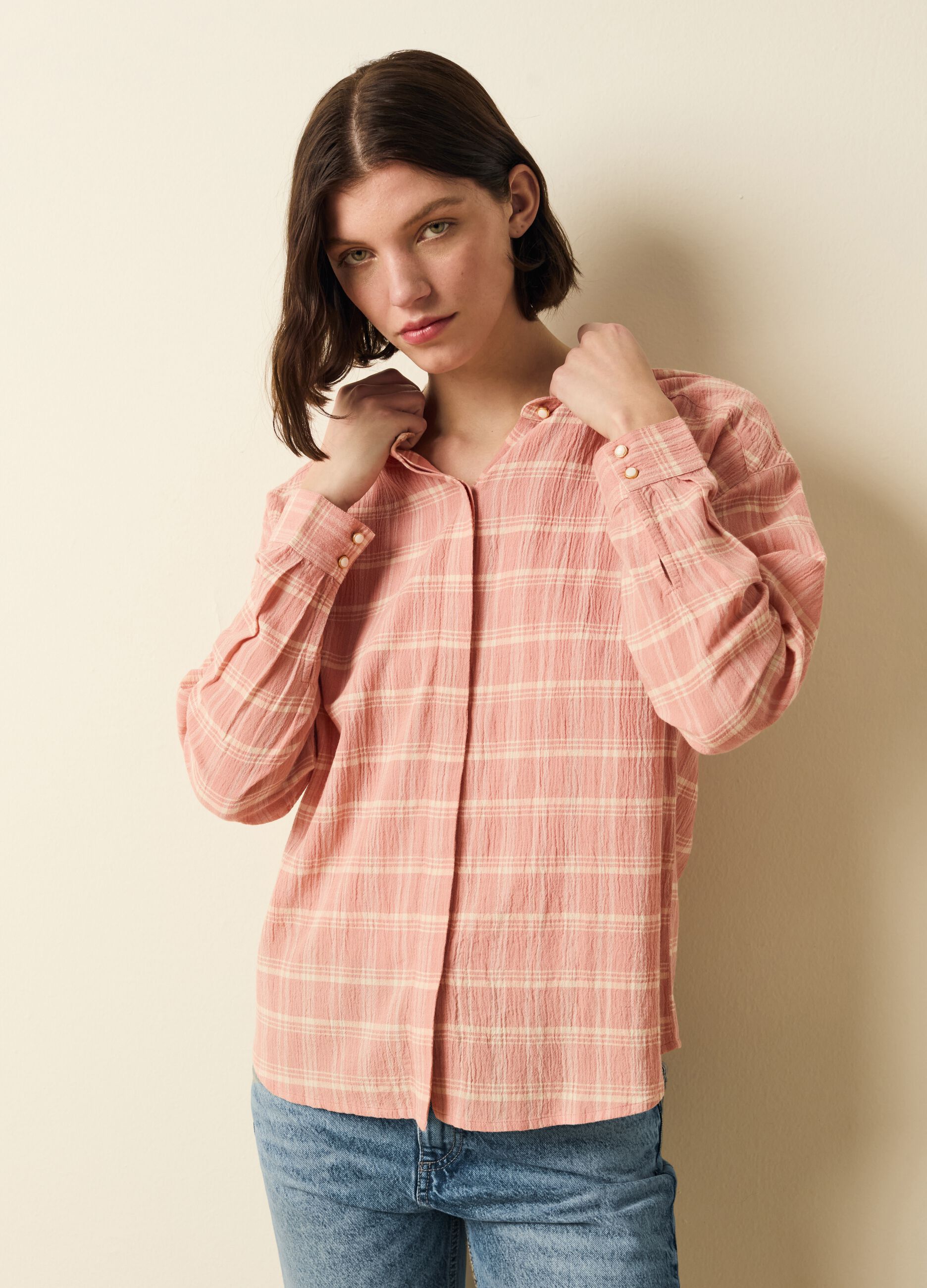 Shirt in crêpe with check pattern