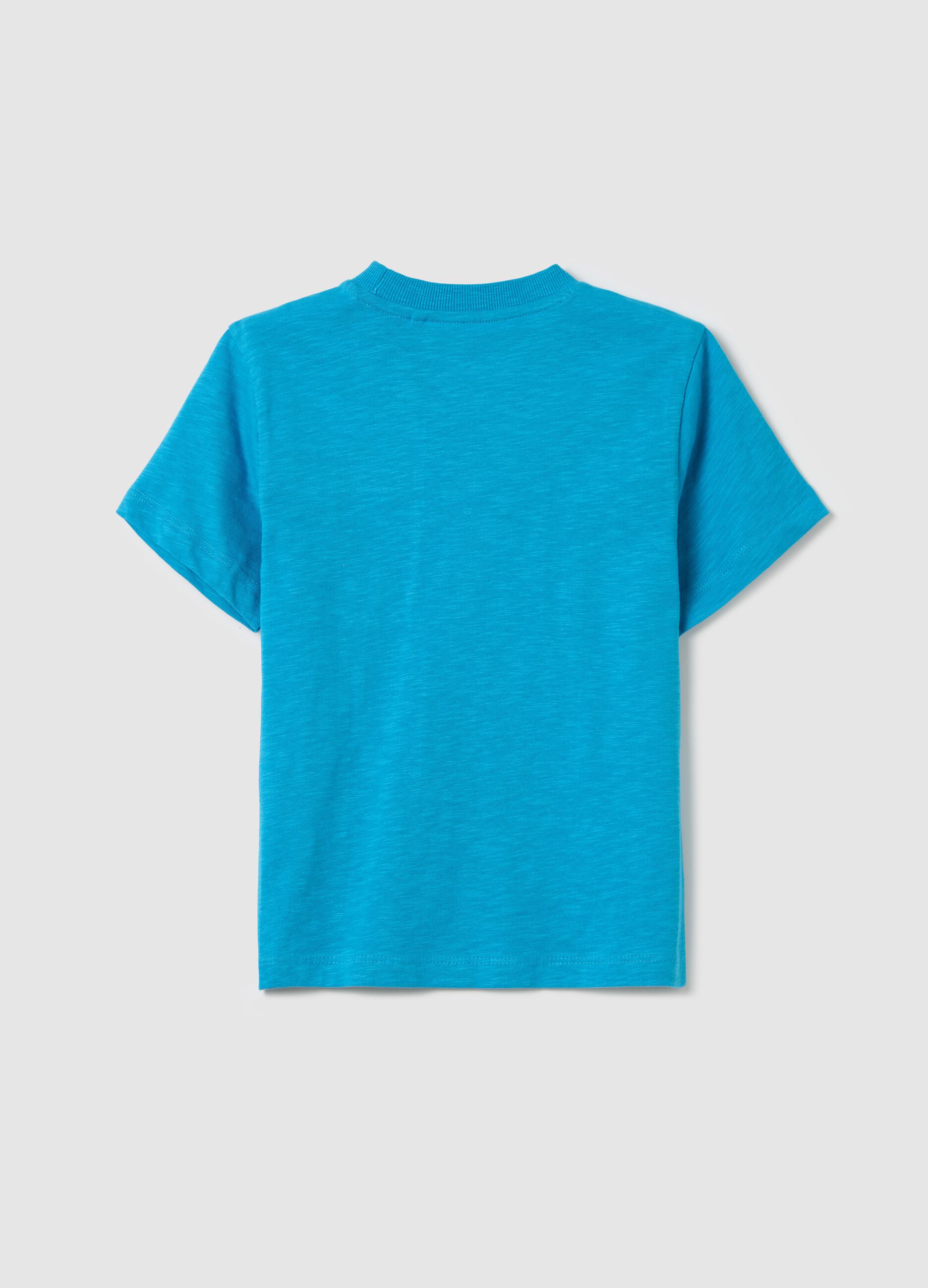 Light blue T-shirt in organic cotton with pocket